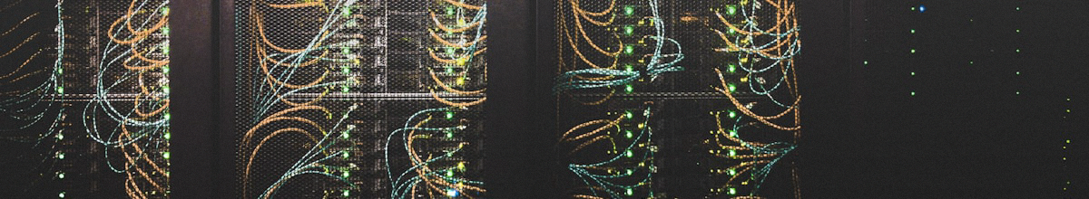 快连VPN电脑版应用程序界面特写，显示服务器列表和智能选择功能